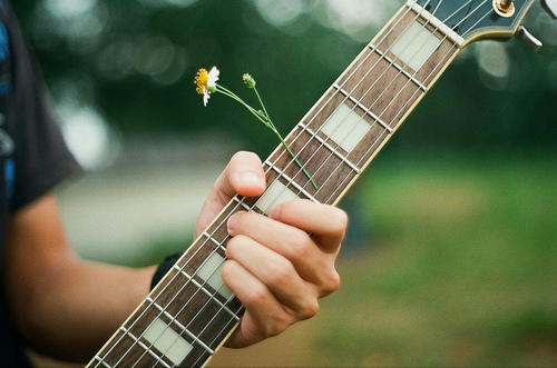 tumblr_nl0eio0ayt1til021o1_500