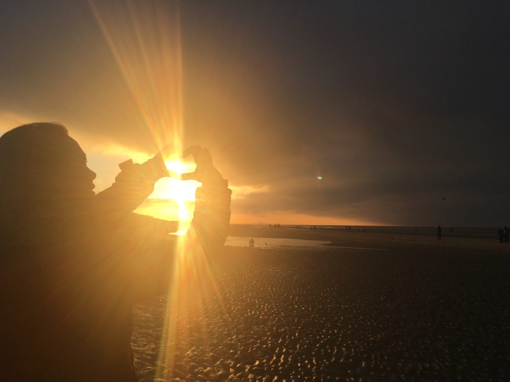 2EB3C0E6-0331-424A-B0F3-4096010500E9